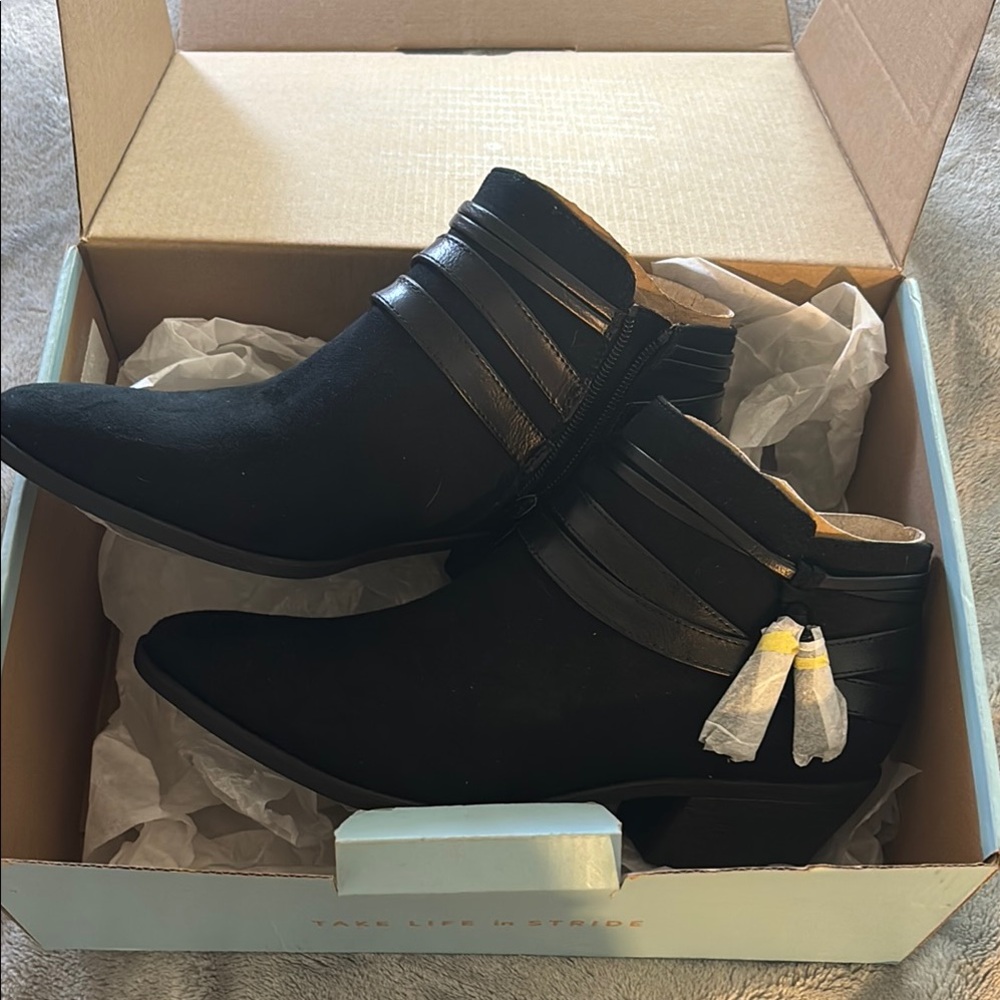 Sleek Black Ankle Booties for Effortless Style